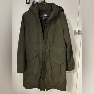 North Face Arctic Parka in dark green